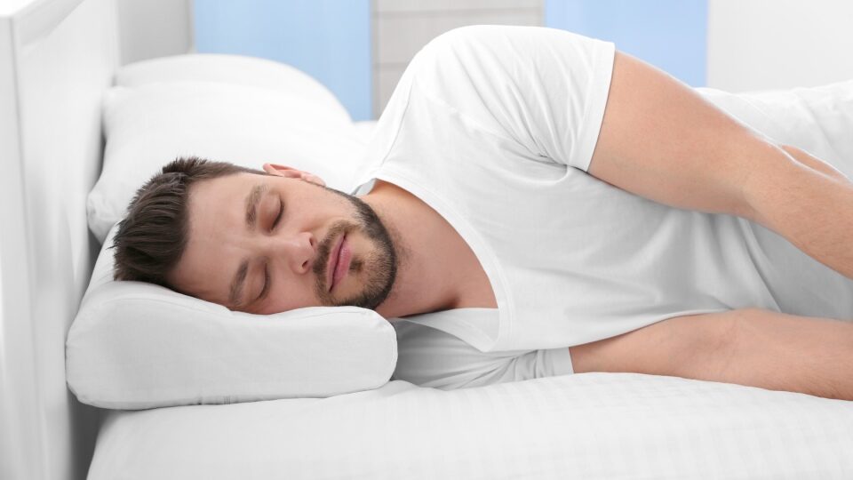 как выбрать подушку для сна взрослому